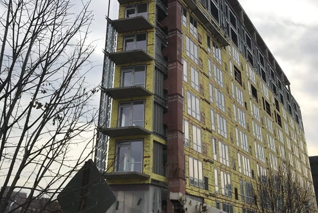 external chute from chutes international