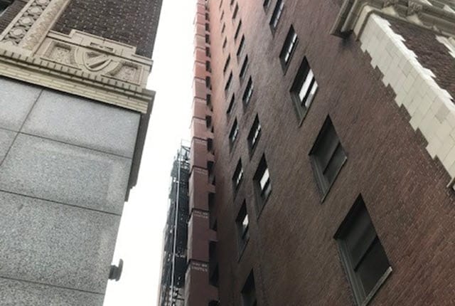 external chute in kansas city from chutes international